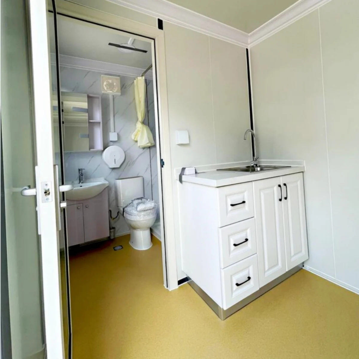 Portable Office 7ft x 20ft with Bathroom - Image 6